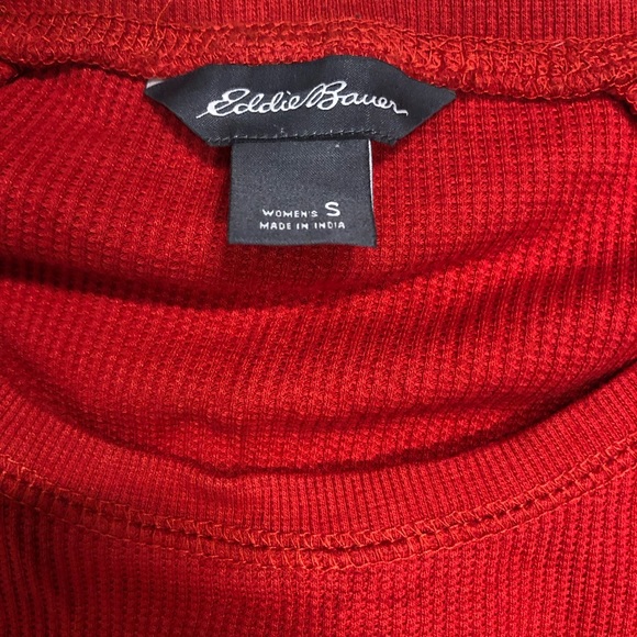 Eddie Bauer, small, waffle, Christmas, lab in a beanie long sleeve - Picture 4 of 5